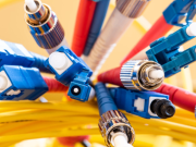 Cava na Lanshack Pre-Terminated Fiber.